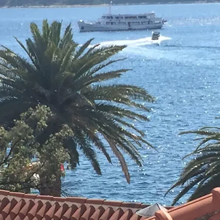 Cozy Hvar *