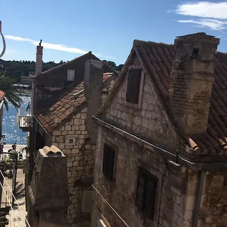 Cozy Hvar Apartment