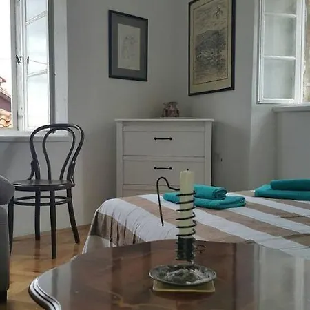 Cozy Hvar Apartment *
