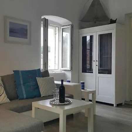Cozy Hvar Apartment Hvar Town